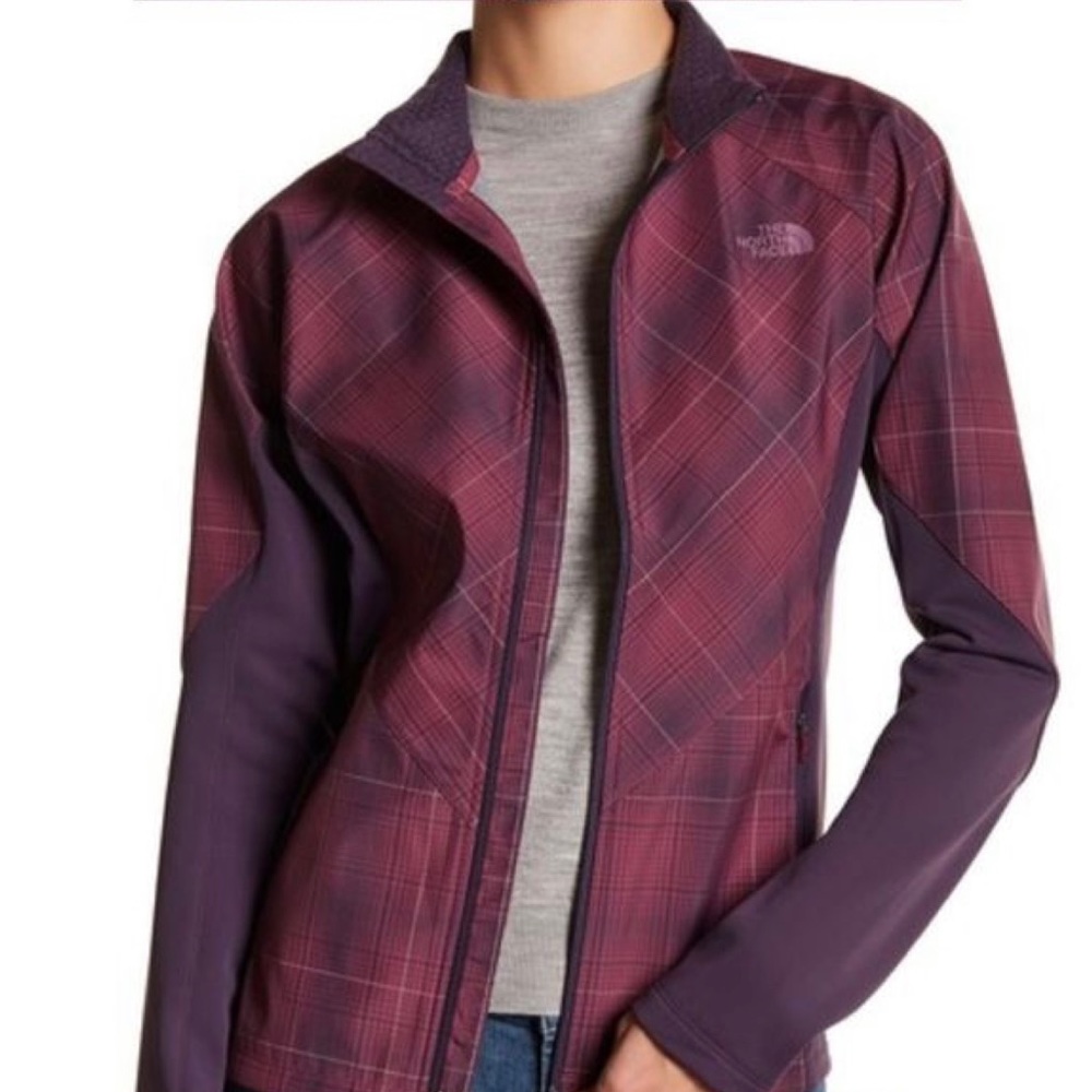 The North Face – Isotherm Plaid Zip Up Jacket
